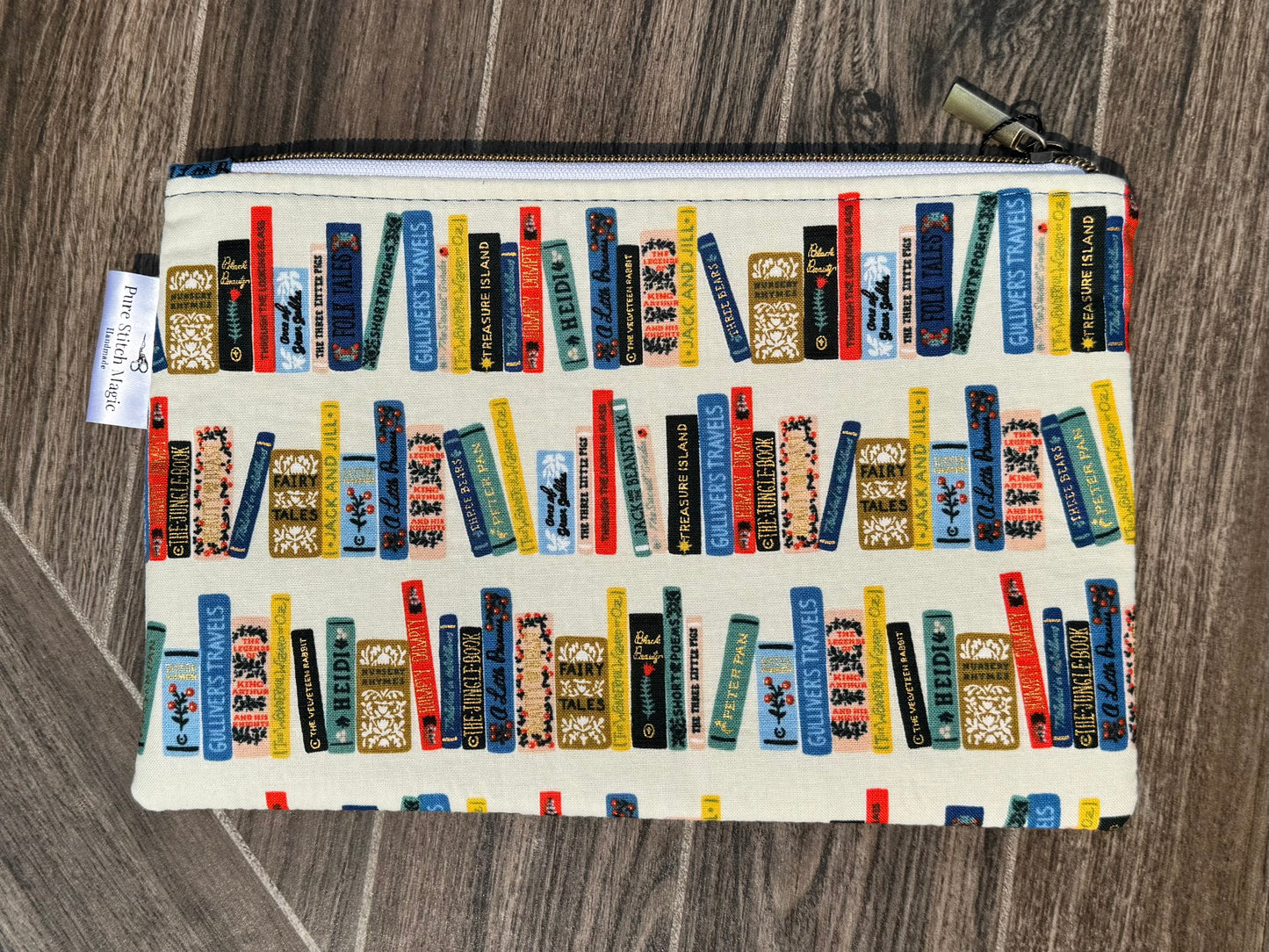 Classic Library Flat Zipper Bag