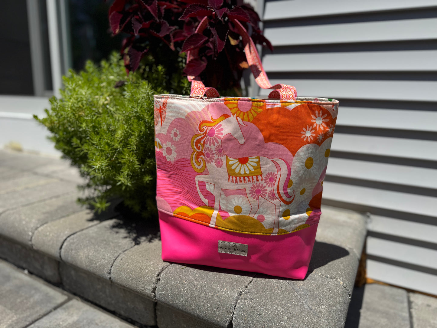 Tuesday Tote – Retro Horse Print Tote with Hot Pink Vinyl Base