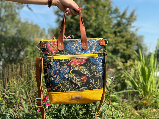 Aberdeen Tote- Embroidered Flowers