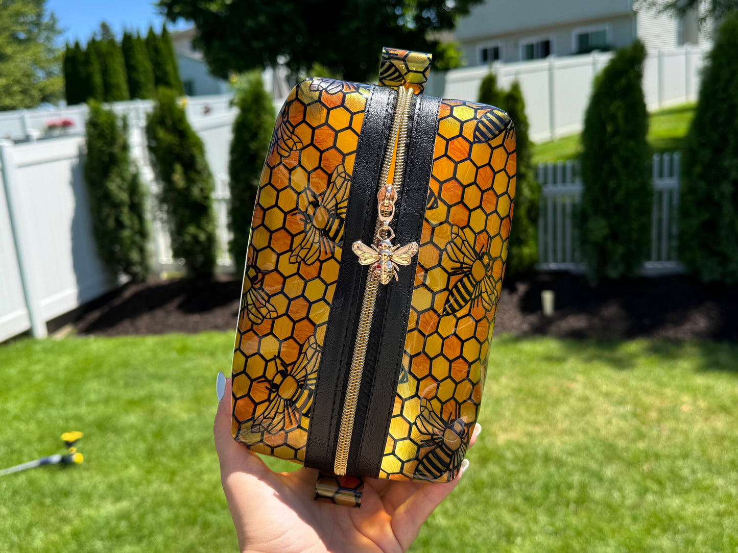 Beehive Boxy Bag