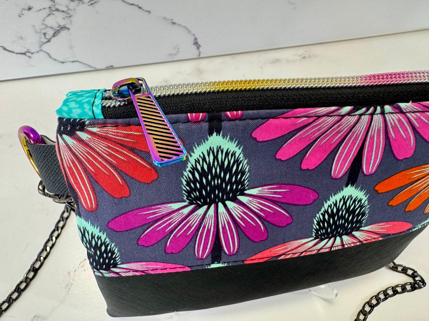 Willow Slim Crossbody - Grey Coneflower