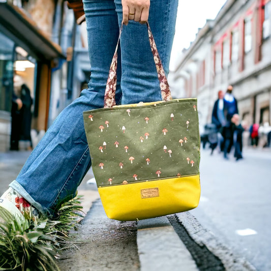 Tuesday Tote- Mushrooms