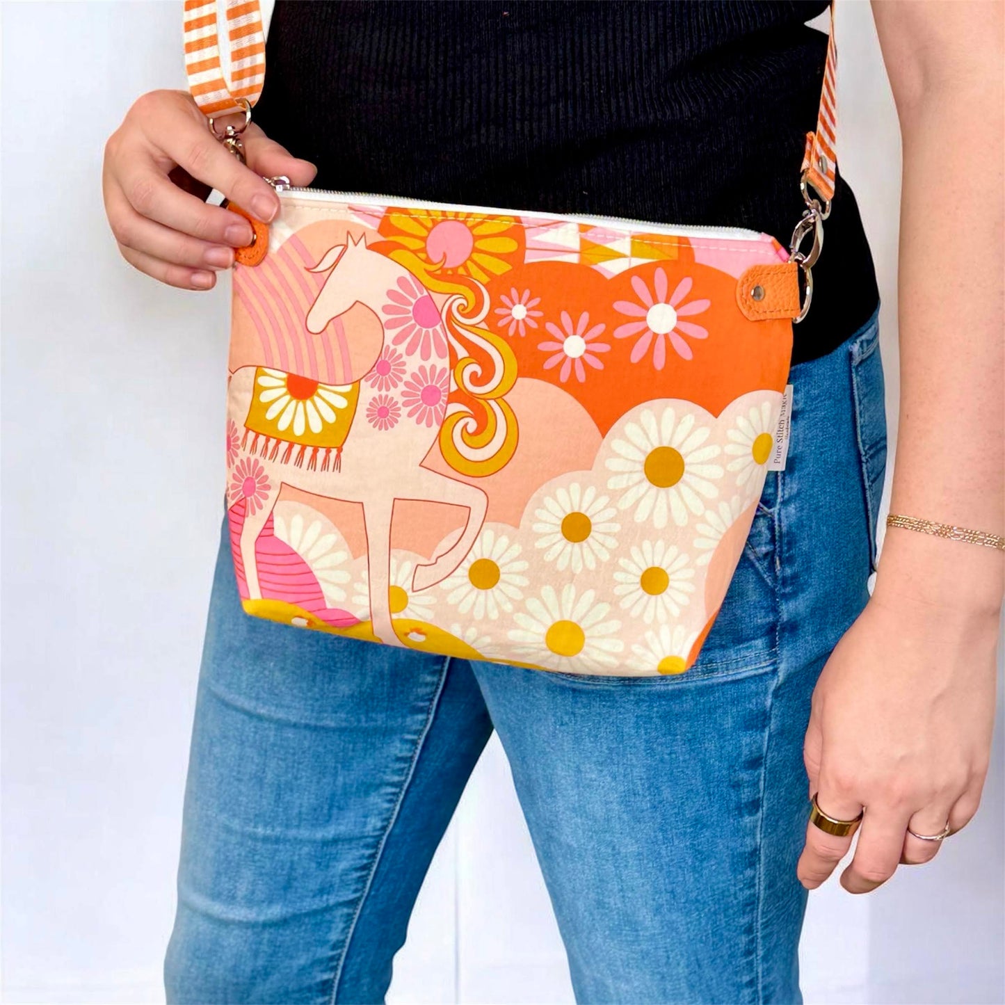 Willow Crossbody - Carousel Daydream